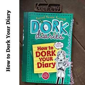 Dork Diaries 18 books (softcover, NO box)