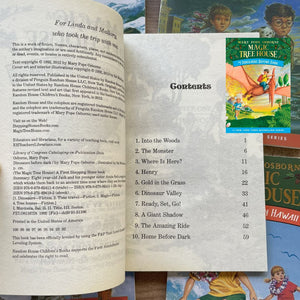 Magic Tree House: A Library Of Books 32 BOOKS Box Set (31 chapter books + 1 workbook)