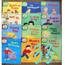 Load image into Gallery viewer, Oxford Read with Biff, Chip and Kipper Phonics and First Stories Collection (33 books)