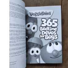 Load image into Gallery viewer, Veggietales: 365 Bedtime Devos for Boys (softcover) brand new