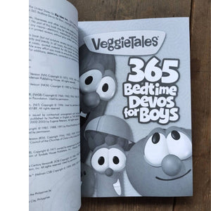 Veggietales: 365 Bedtime Devos for Boys (softcover) brand new