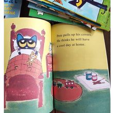 Load image into Gallery viewer, Pete the Cat (19 brand new softcover books) Level 1 and My First I Can Read series